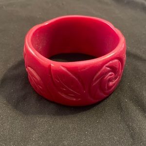 Vintage Burgundy Rose Carved Rose Bangle